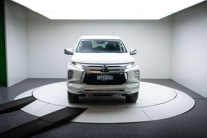 2020 Mitsubishi Pajero Sport Exceed