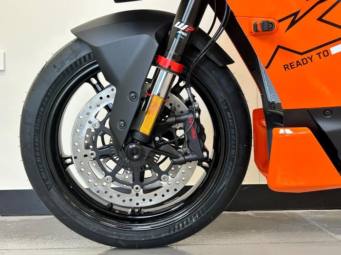 2026 KTM 990 RC R RC Orange