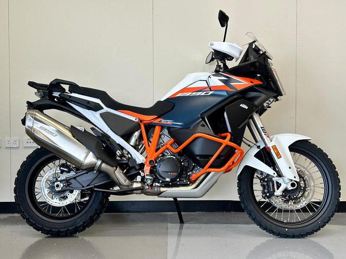 2026 KTM 1390 Super Adventure R Super Adventure Orange