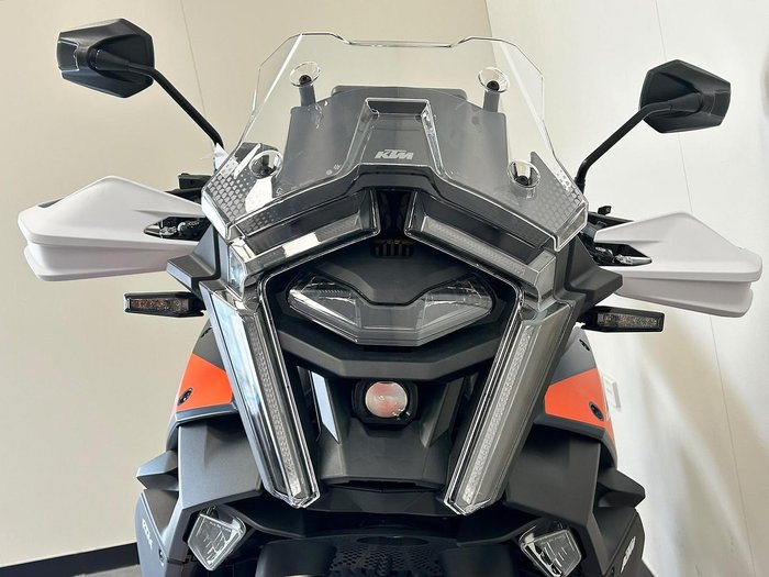 2026 KTM 1390 Super Adventure R Super Adventure Orange