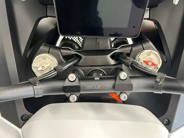2026 KTM 1390 Super Adventure R Super Adventure Orange