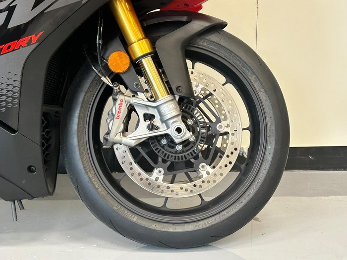 2025 Aprilia RSV4 1100 Factory RSV4