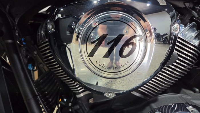 2023 Indian ROADMASTER LIMITED BLACK METALLIC