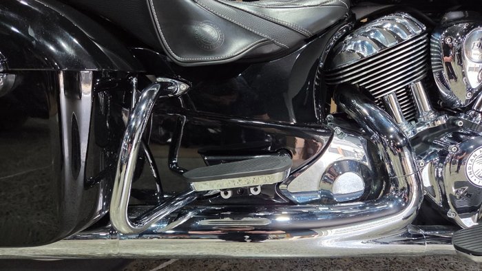 2023 Indian ROADMASTER LIMITED BLACK METALLIC