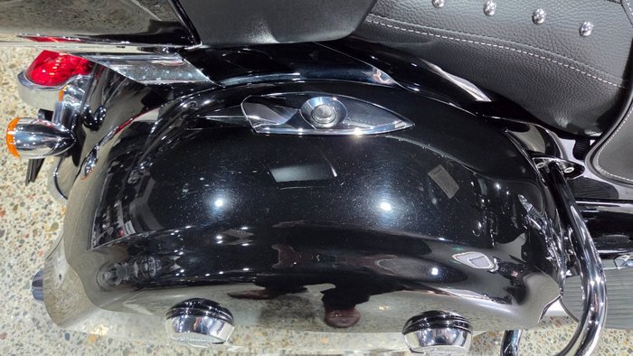 2023 Indian ROADMASTER LIMITED BLACK METALLIC
