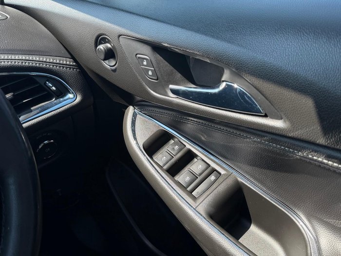 2018 Holden Astra LTZ