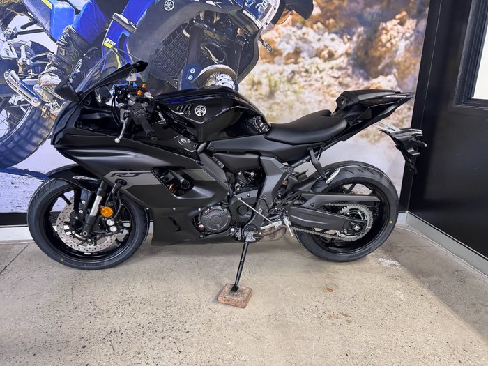 2025 Yamaha YZF-R7HO Grey