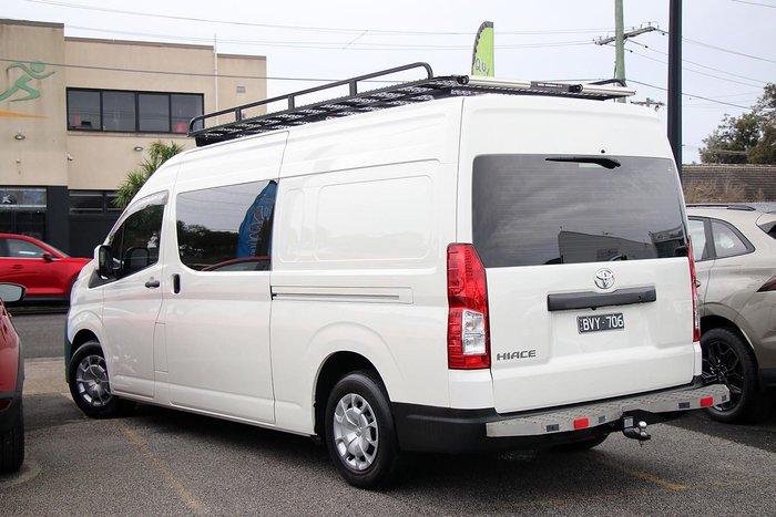 2022 Toyota Hiace
