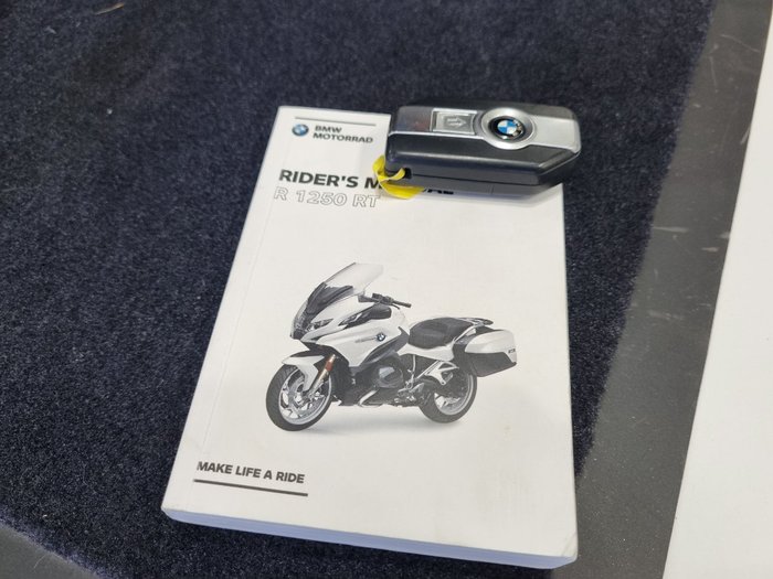 2021 BMW Motorrad R 1250 RT SPORT RACINGBLUE METALLIC