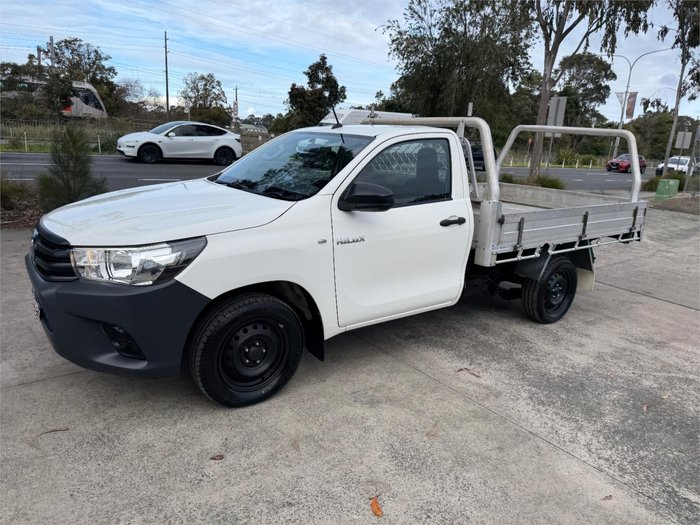 2017 TOYOTA HILUX WORKMATE