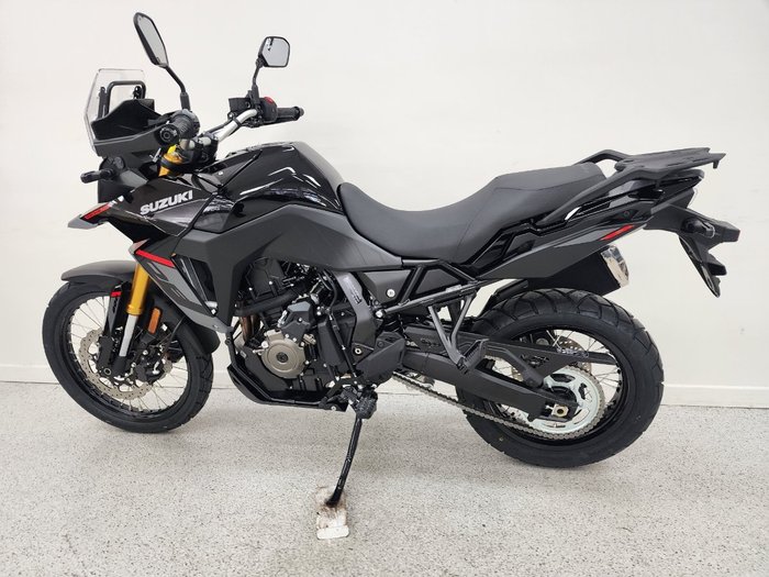 2026 Suzuki V-STROM 800DE Black