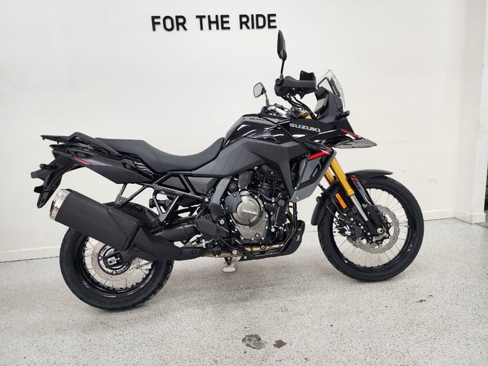 2026 Suzuki V-STROM 800DE Black