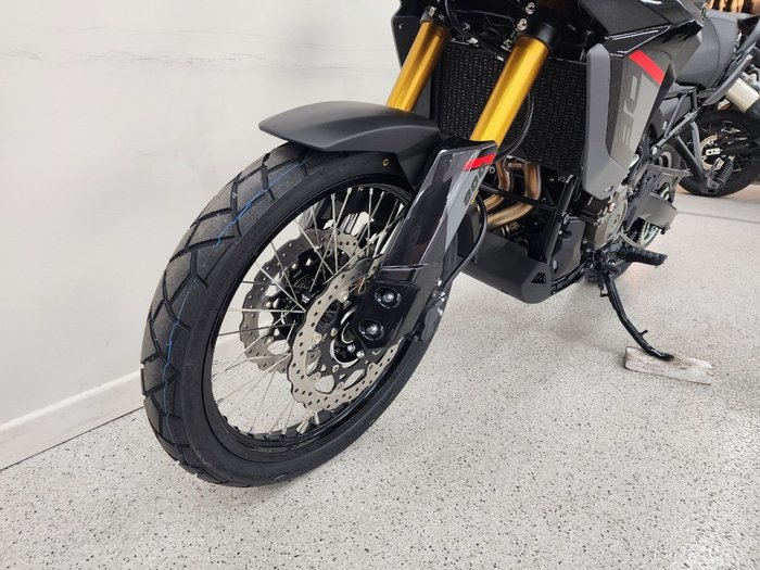 2026 Suzuki V-STROM 800DE Black