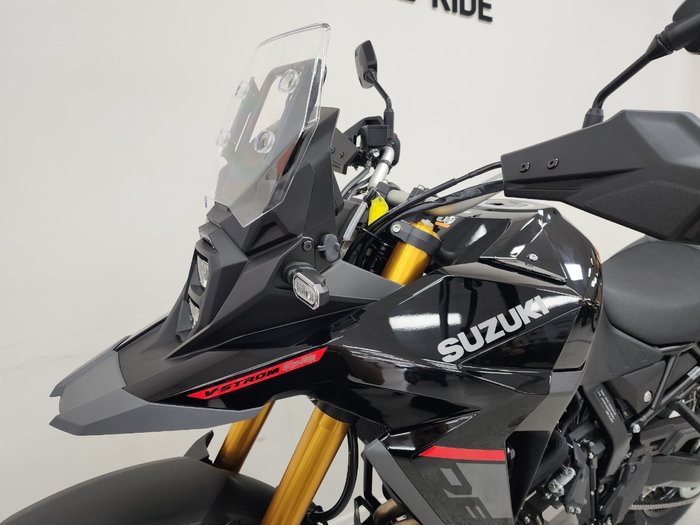2026 Suzuki V-STROM 800DE Black