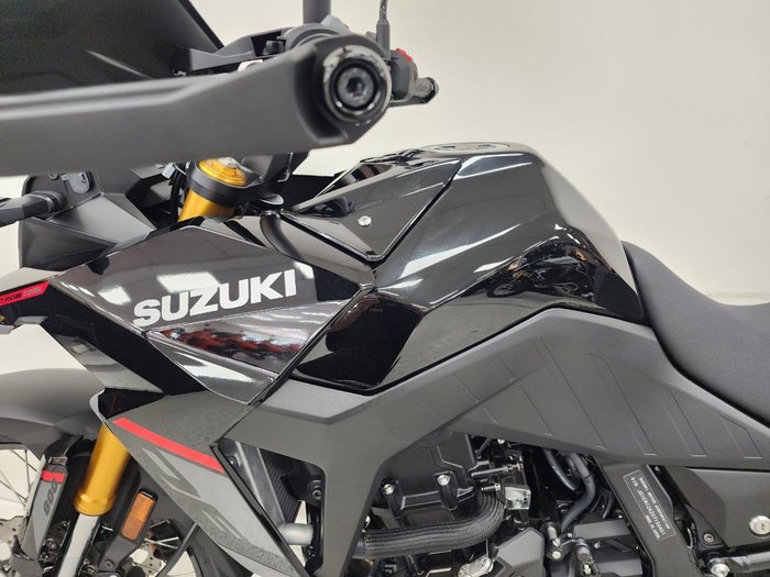 2026 Suzuki V-STROM 800DE Black