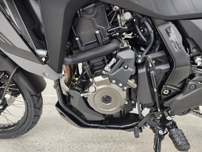 2026 Suzuki V-STROM 800DE Black