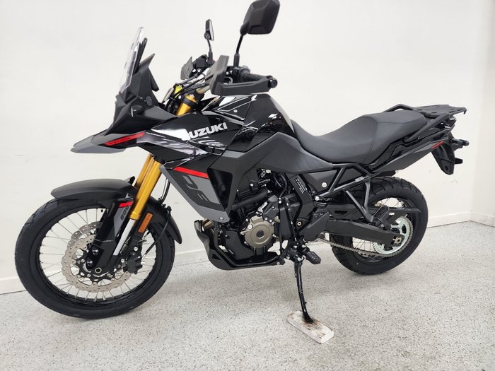 2026 Suzuki V-STROM 800DE Black