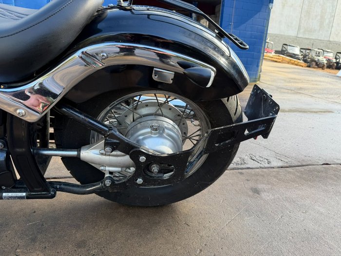 2011 Yamaha XVS650 V-STAR CUSTOM Black