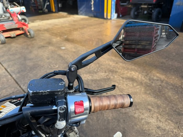 2011 Yamaha XVS650 V-STAR CUSTOM Black