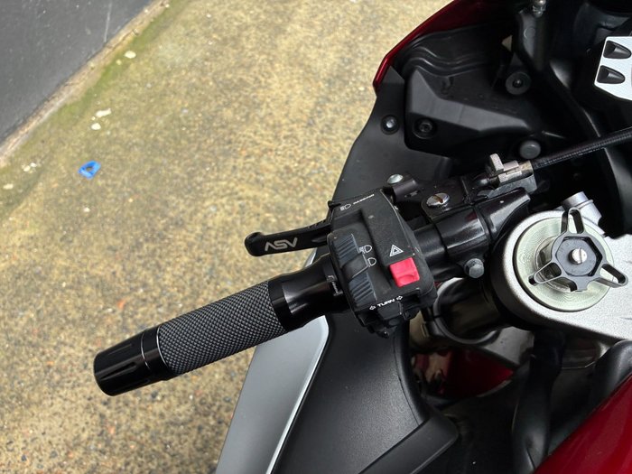 2008 Honda CBR1000RR (FIREBLADE) RED