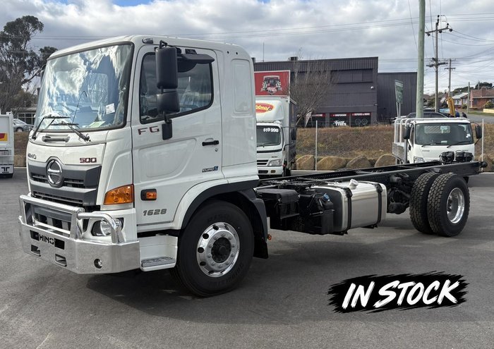 2025 Hino 500 Series