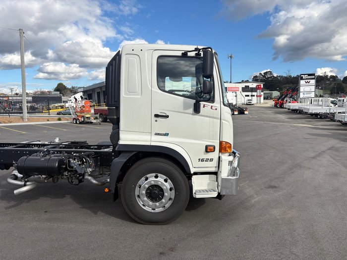2025 Hino 500 Series FG1628 Auto
