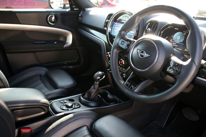2023 MINI Countryman Cooper SE Classic F60 LCI Four Wheel Drive Midnight Black II