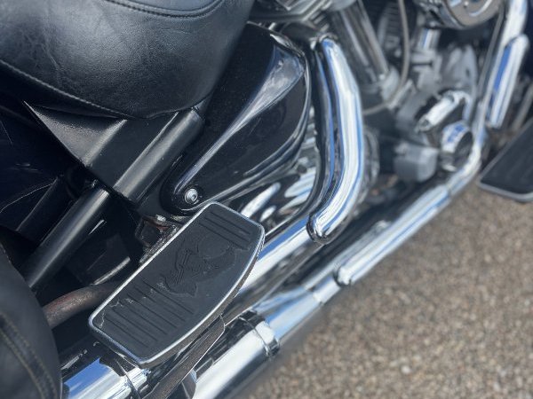 2004 Yamaha XV1600A ROAD STAR Black