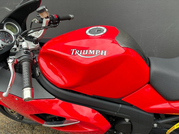 Triumph 2008 Triumph 1050CC Sprint ST RED