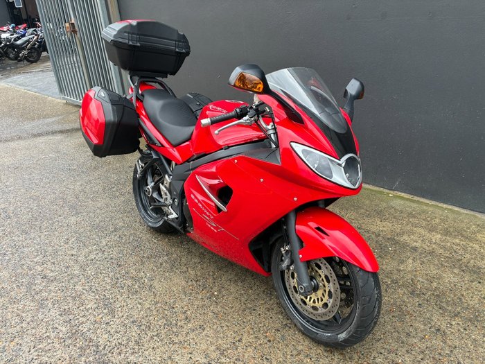 2008 Triumph SPRINT ST (ABS)