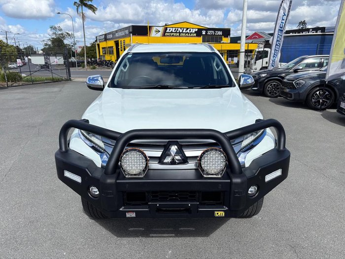 2022 Mitsubishi Pajero Sport GLS