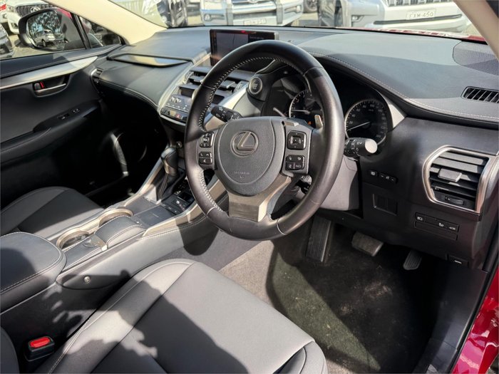 2021 LEXUS NX300 LUXURY (FWD)