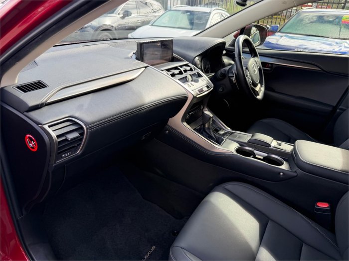 2021 LEXUS NX300 LUXURY (FWD)