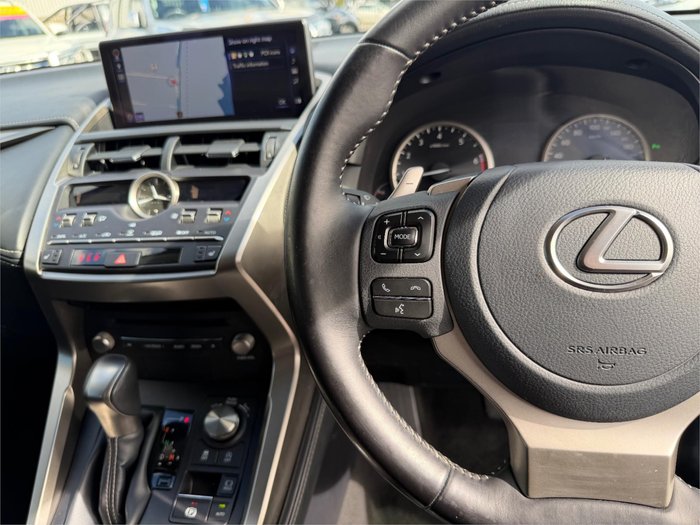 2021 LEXUS NX300 LUXURY (FWD)