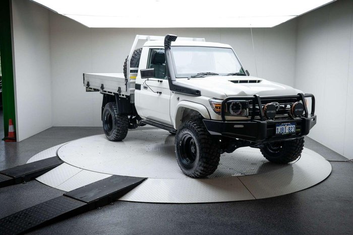 2020 Toyota Landcruiser