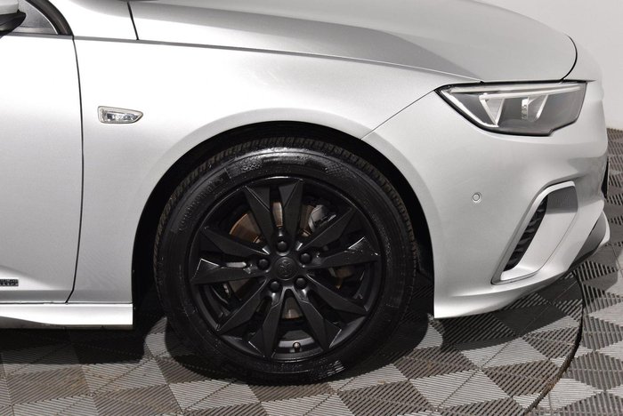 2018 Holden Commodore RS