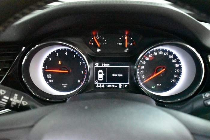 2018 Holden Commodore RS
