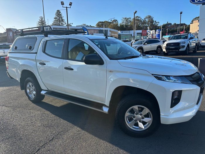 2022 Mitsubishi Triton
