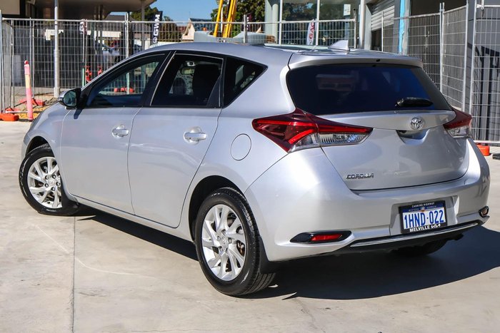 2018 Toyota Corolla Ascent Sport