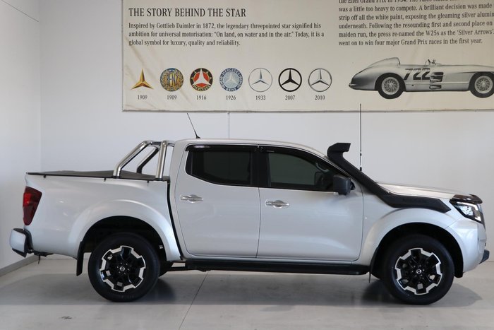2023 Nissan Navara ST-X