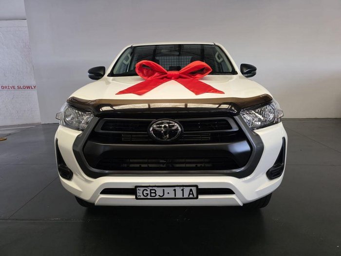 2024 Toyota Hilux