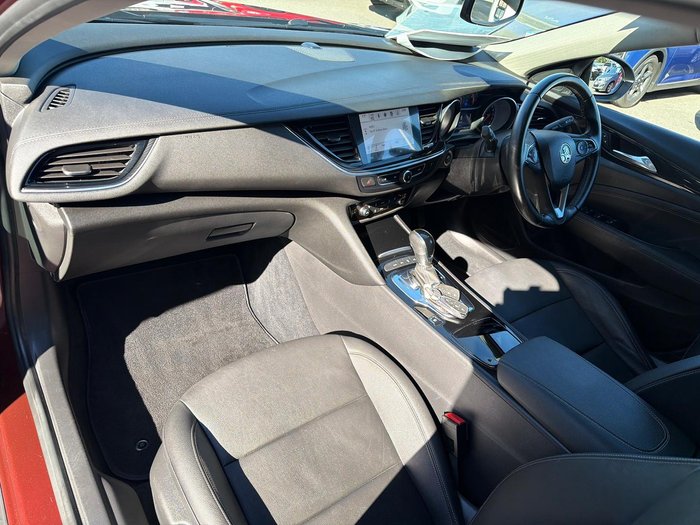 2018 Holden Calais