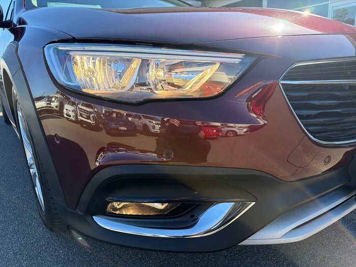 2018 Holden Calais