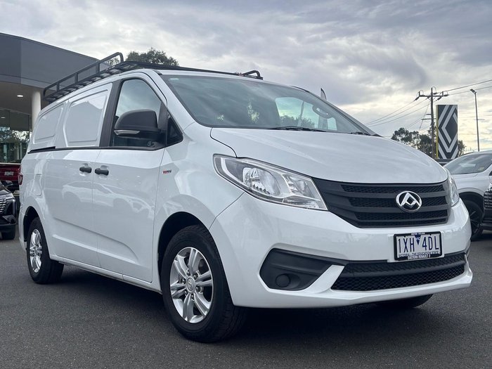 2022 LDV G10 +