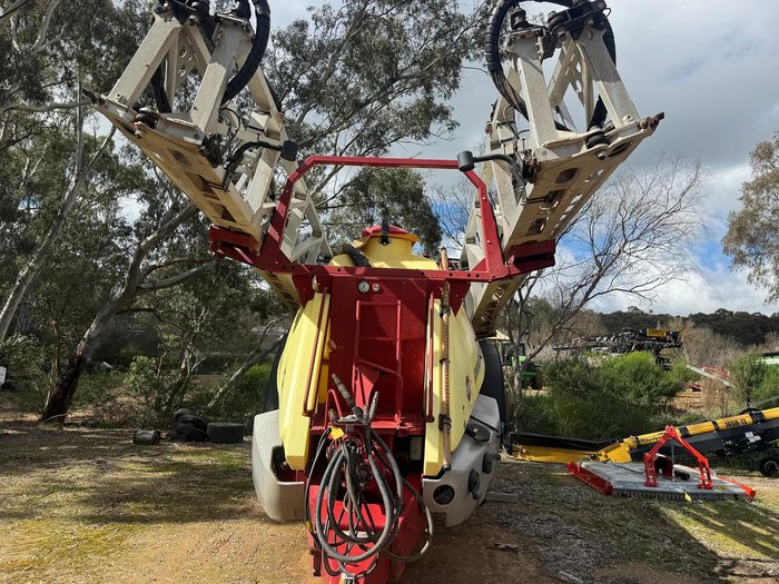 Hardi Commander 8542.
