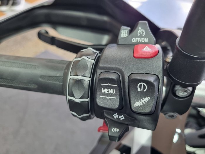 2025 BMW Motorrad F 800 GS TRIPLE BLACK BLACK STORM METALLIC