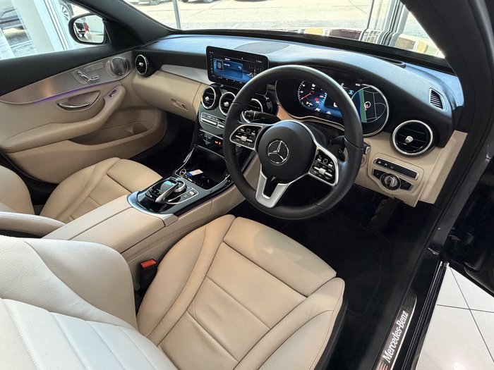 2020 Mercedes-Benz C-Class C300