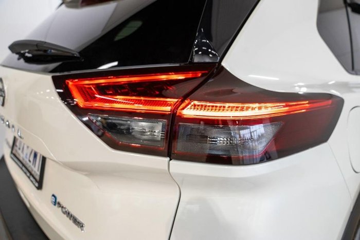 2025 Nissan X-TRAIL ST-L e-POWER