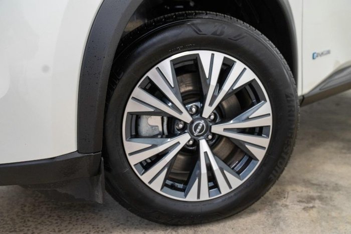 2025 Nissan X-TRAIL ST-L e-POWER