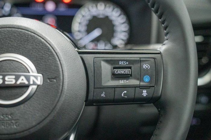 2025 Nissan X-TRAIL ST-L e-POWER
